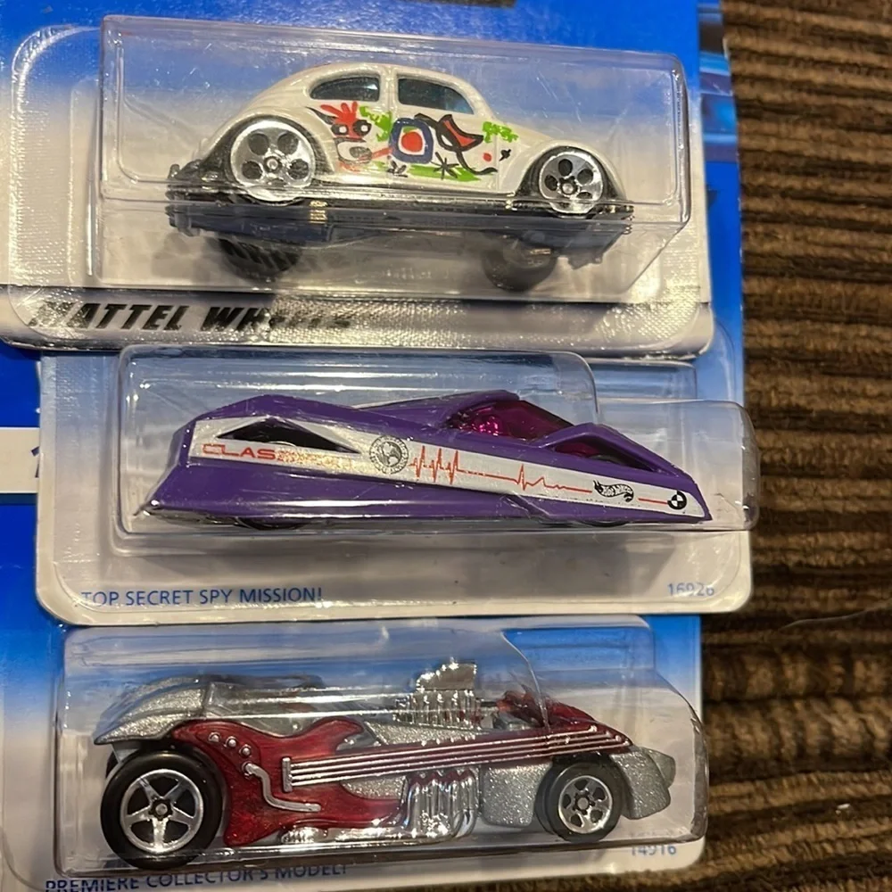 Vintage bundle of 3 hot wheels